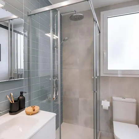 Feliu - 2 Bedrooms In Eixample Dreta *