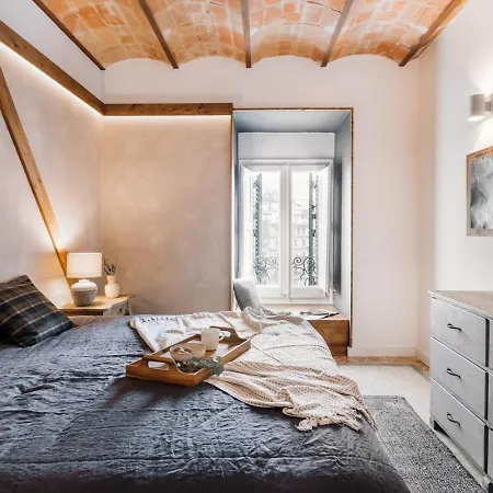 Feliu - 2 Bedrooms In Eixample Dreta Barcellona