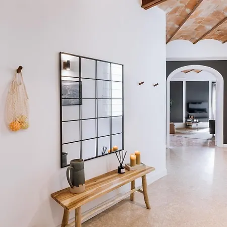 Feliu - 2 Bedrooms In Eixample Dreta Appartamento