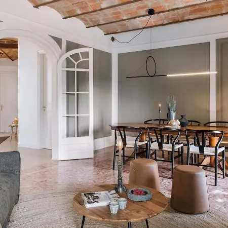Feliu - 2 Bedrooms In Eixample Dreta Apartamento *
